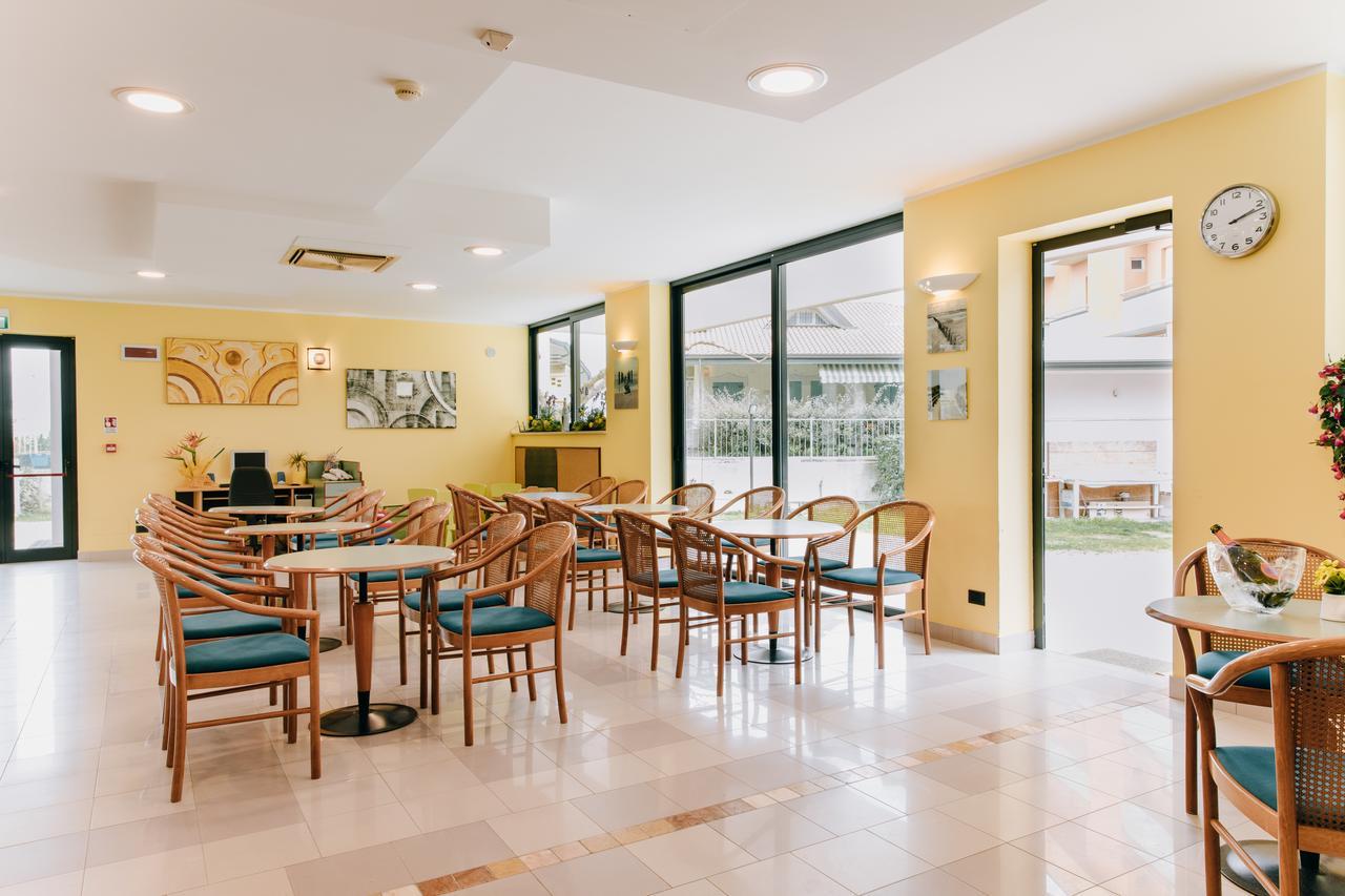 Hotel Villa Claudia Μπελάρια-Ιτζέα Μαρίνα Εξωτερικό φωτογραφία